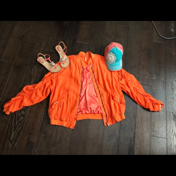 FREE PEOPLE  BOMBER JACKET NWT - Picture 5 of 7